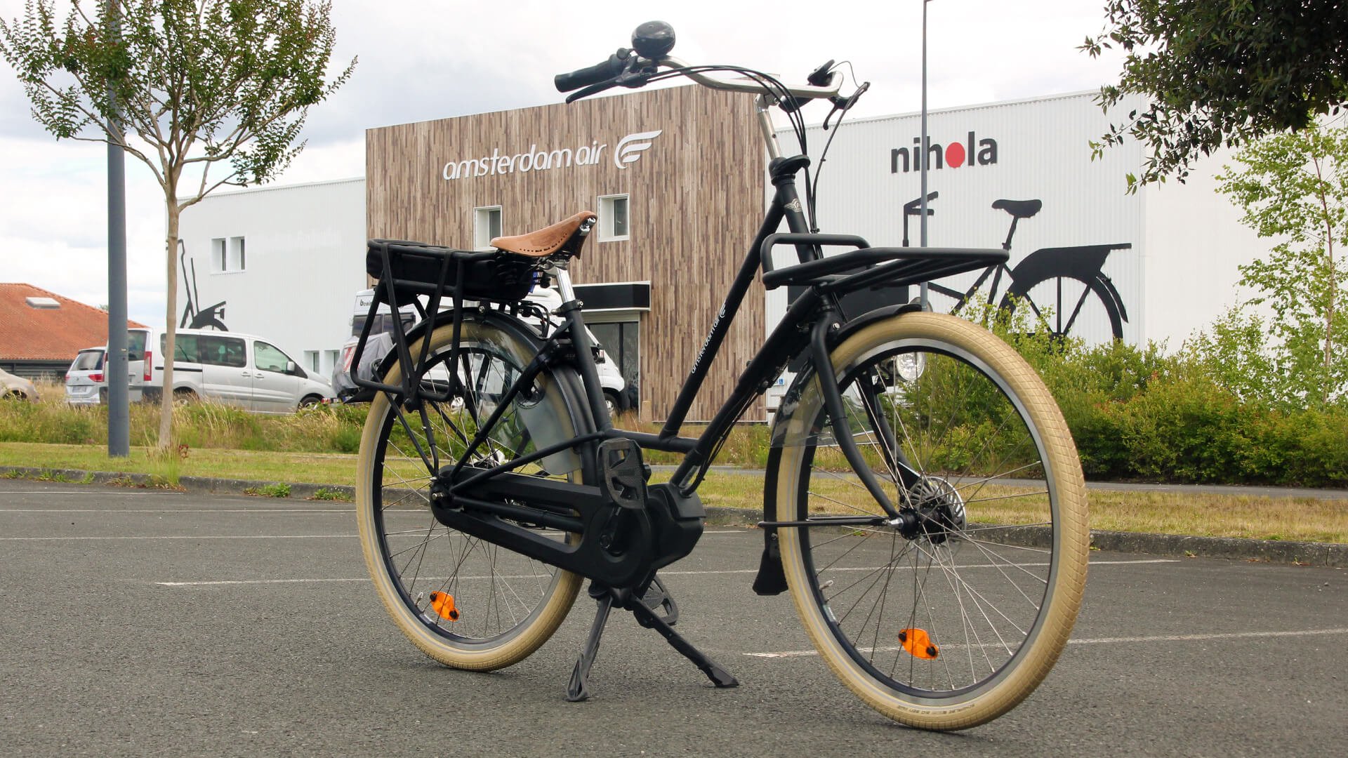 Vélo électrique City Zen avec moteur pédalier pour transport d'enfant