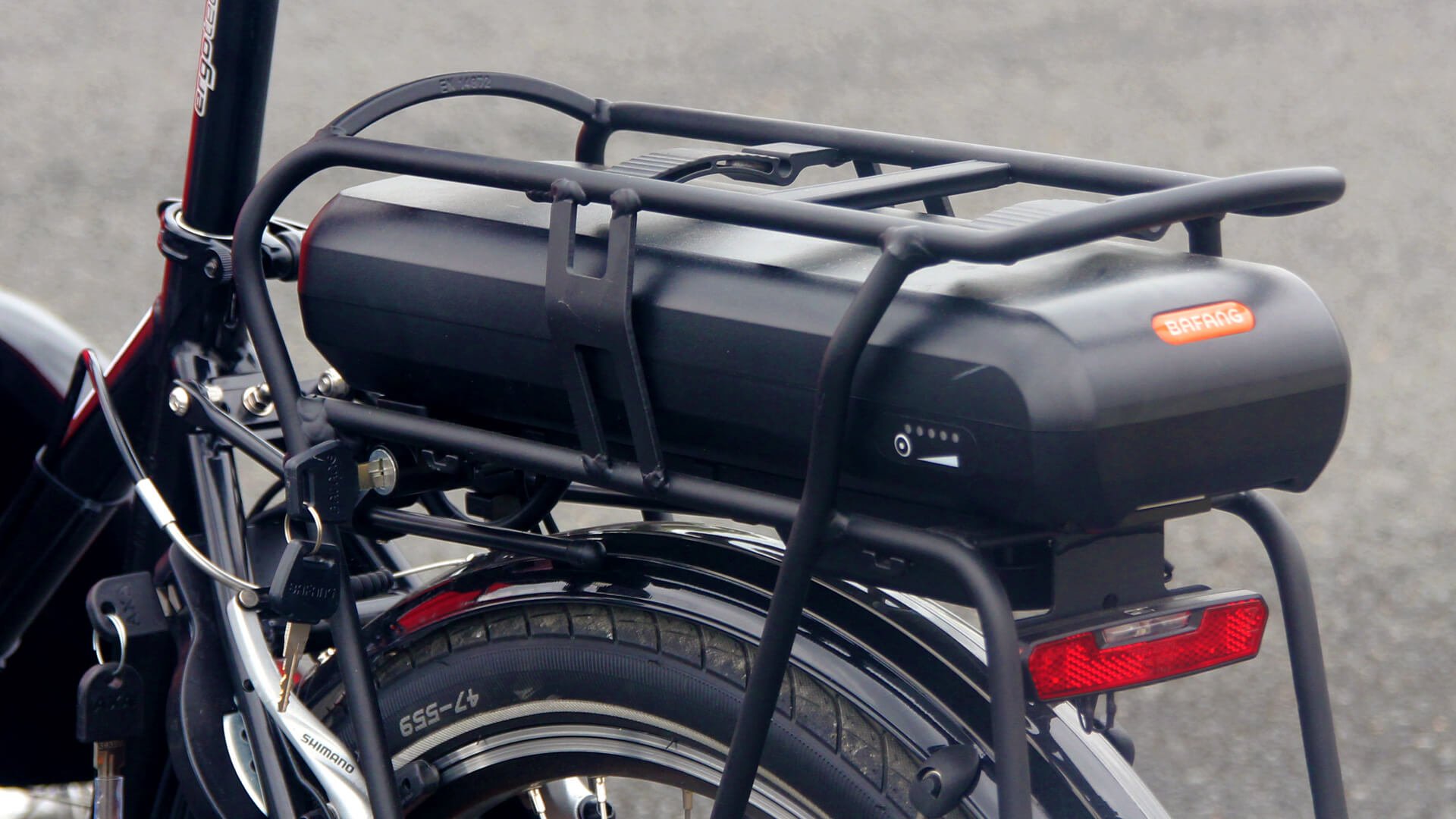 Batterie Bafang 450 Wh dans le porte-bagage arrière