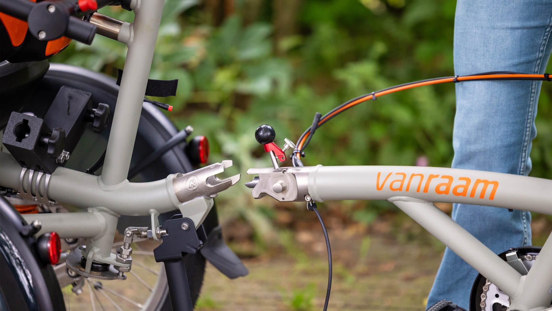 Vélo électrique pour fauteuil roulant OPair