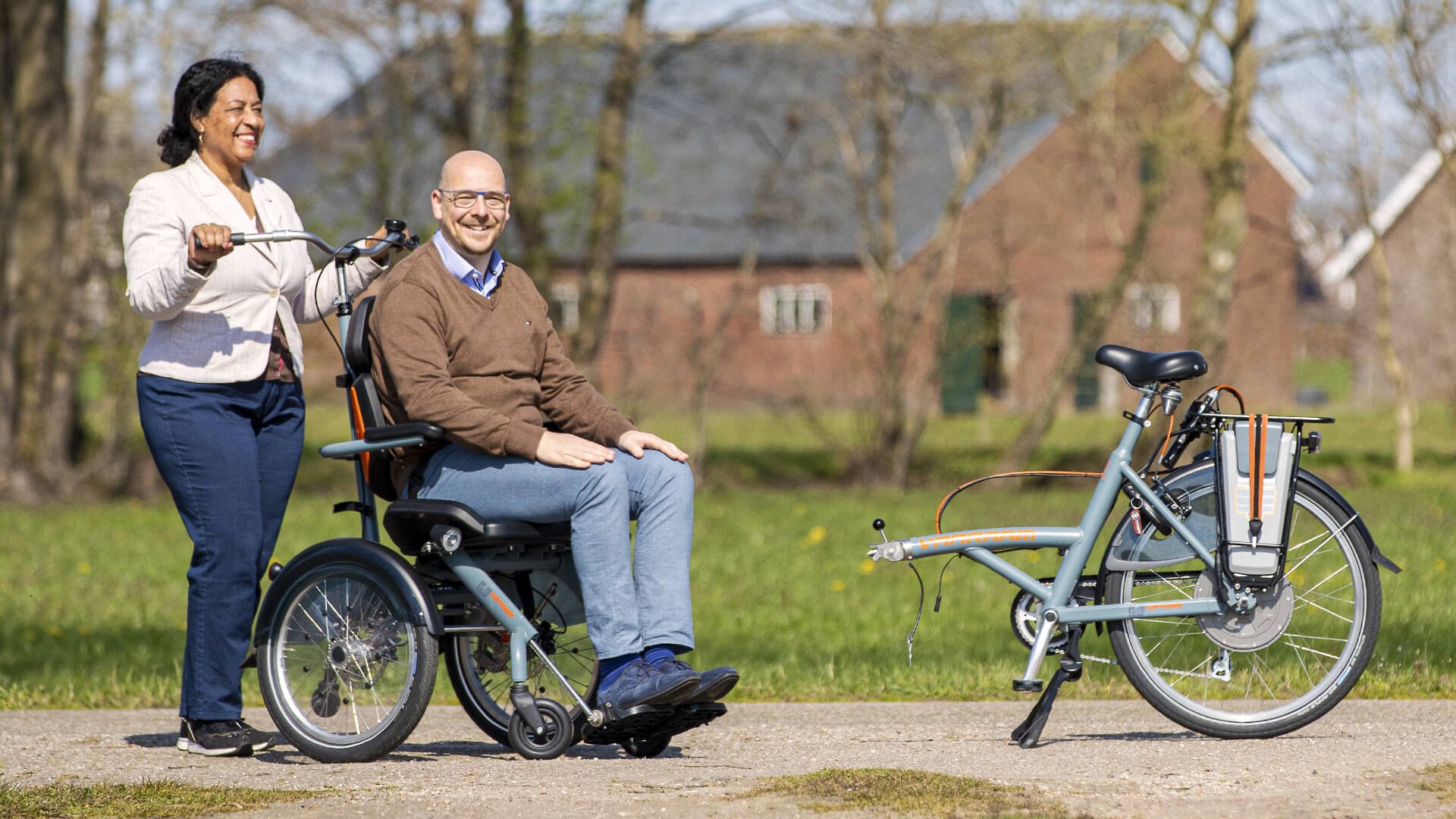 Vélo électrique pour fauteuil roulant OPair