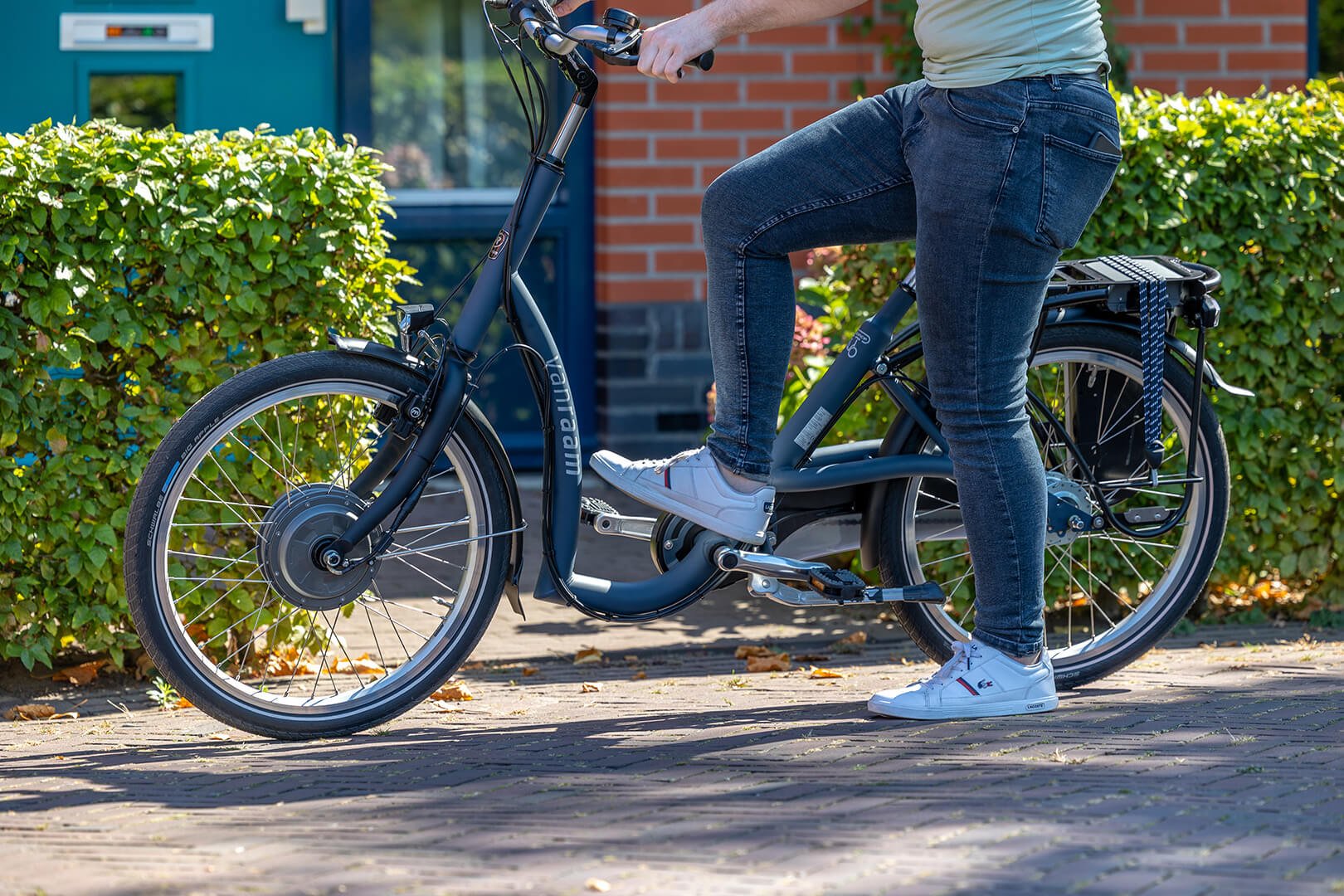 Vélo électrique à enjambement bas Balance de Van Raam