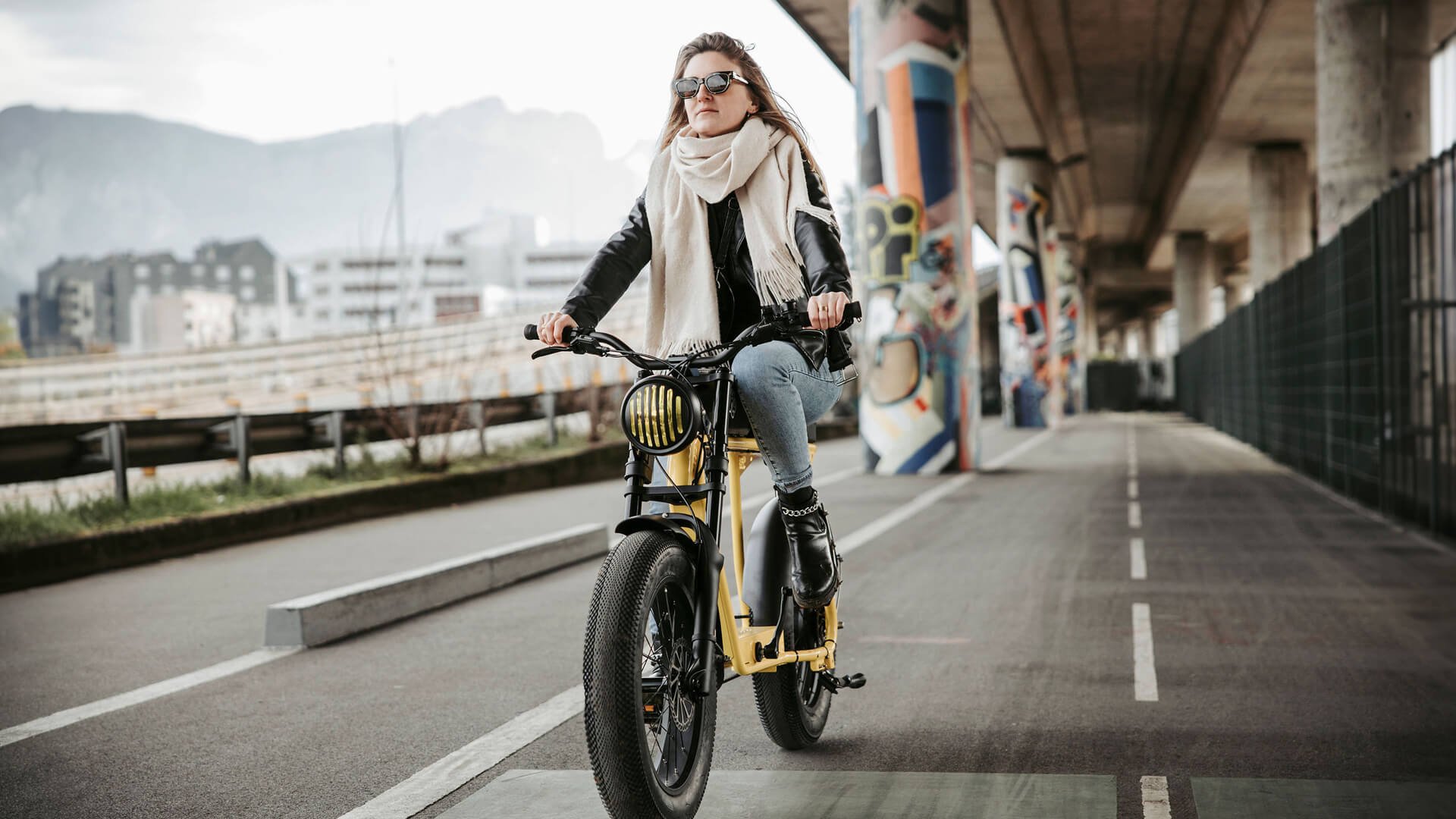 Le Fatbike RS avec cadre jaune brillant