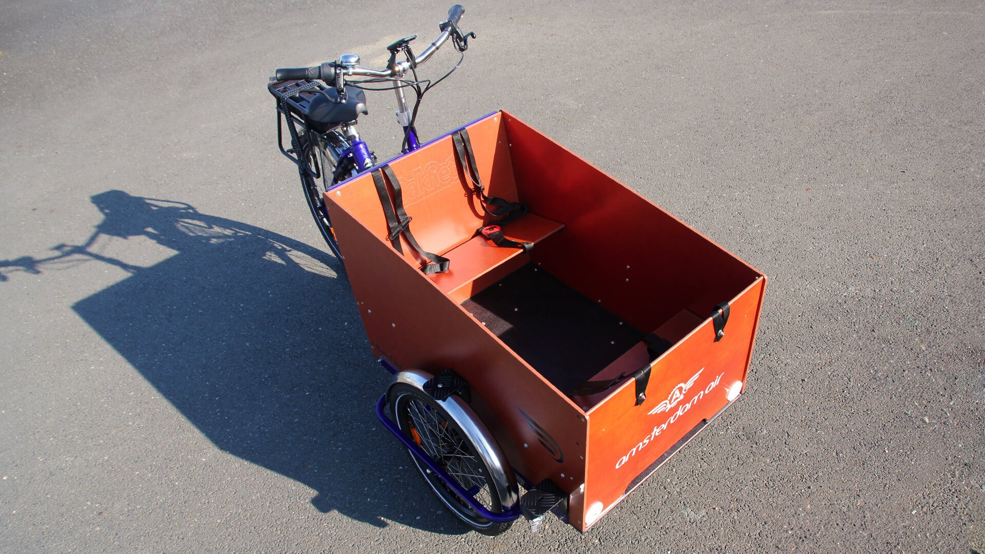 Triporteur électrique Bakfiets E-Cargo Trike Classic Wide