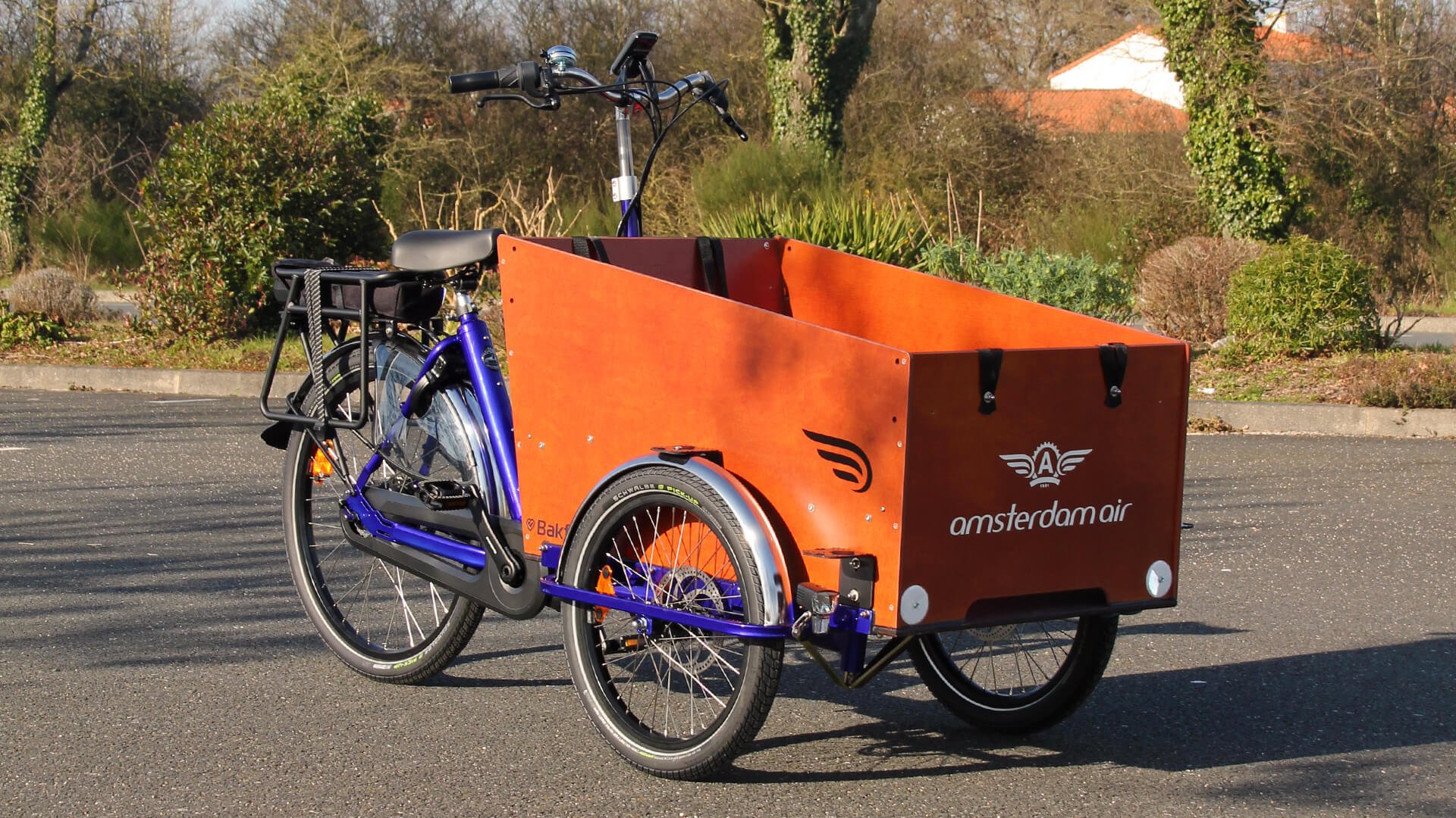 Triporteur électrique Bakfiets E-Cargo Trike Classic Wide