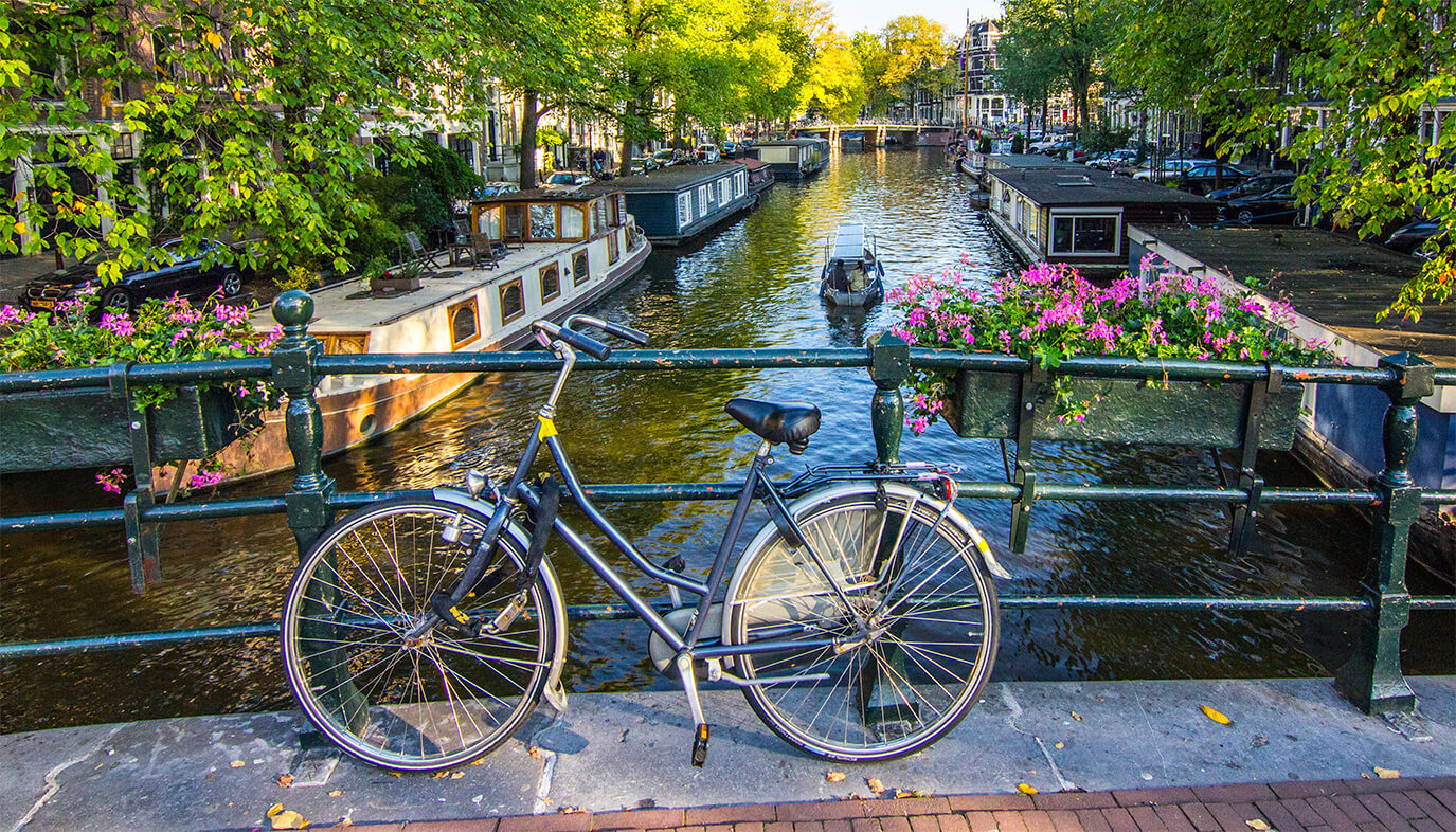 Les valves des vélos hollandais sont elles spécifiques ? - Amsterdam Air